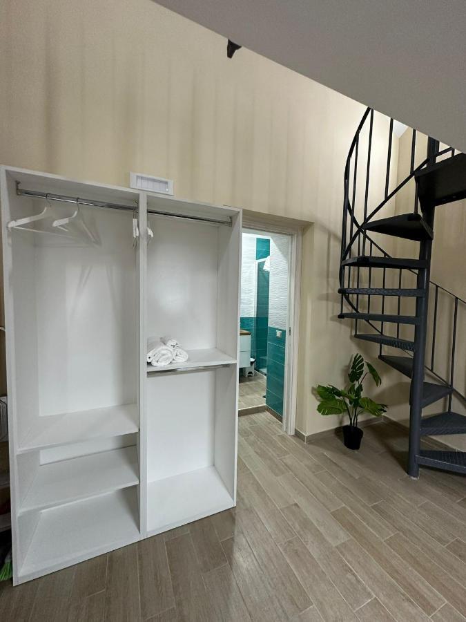 Bed and Breakfast Napoli Centro - La Casa Di Sasa Экстерьер фото