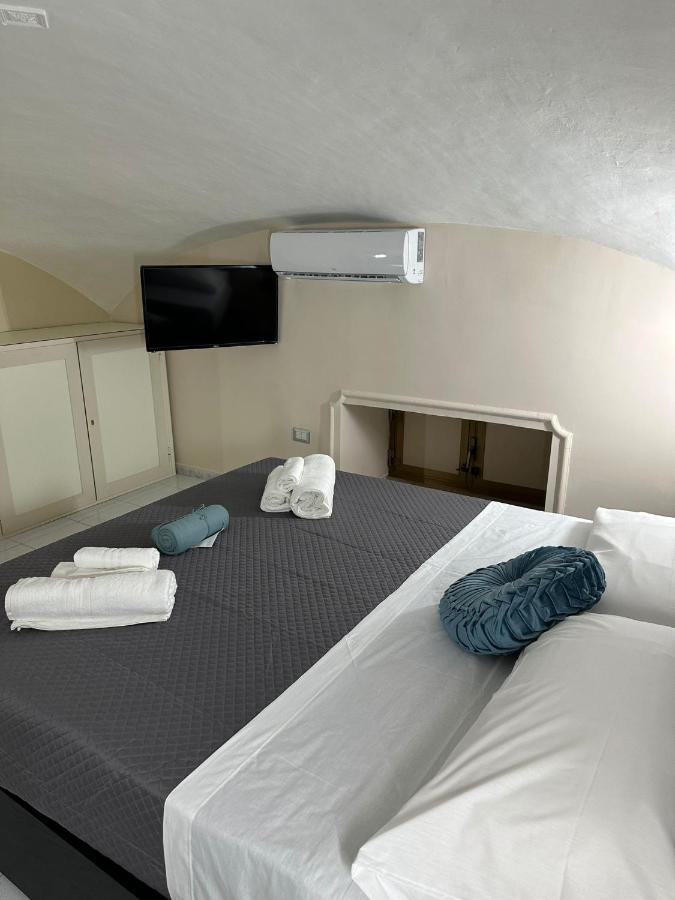 Bed and Breakfast Napoli Centro - La Casa Di Sasa Экстерьер фото