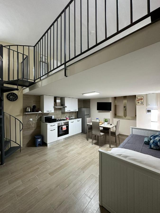 Bed and Breakfast Napoli Centro - La Casa Di Sasa Экстерьер фото
