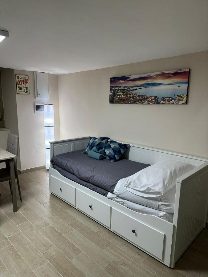 Bed and Breakfast Napoli Centro - La Casa Di Sasa Экстерьер фото