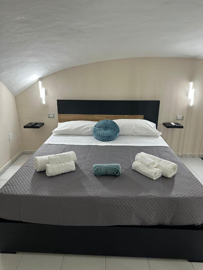 Bed and Breakfast Napoli Centro - La Casa Di Sasa Экстерьер фото