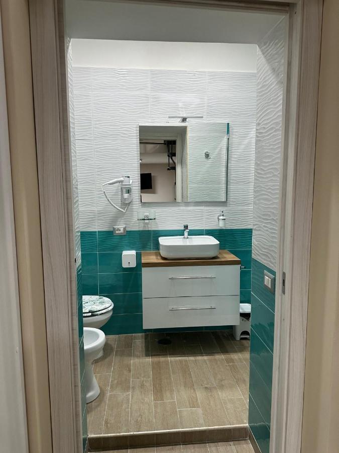 Bed and Breakfast Napoli Centro - La Casa Di Sasa Экстерьер фото