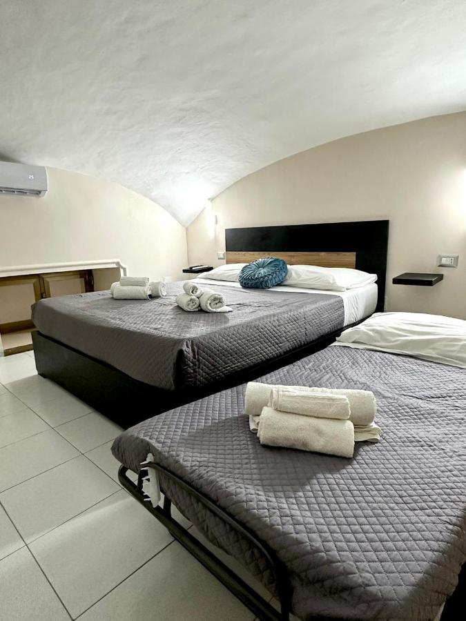 Bed and Breakfast Napoli Centro - La Casa Di Sasa Экстерьер фото
